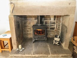 The Cottage, Beeston Hall