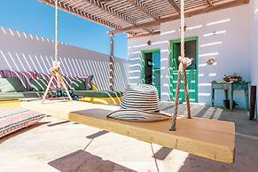 Ailouros guest house