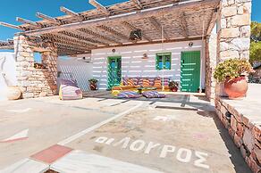 Ailouros guest house