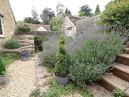 Castle Combe Cottage