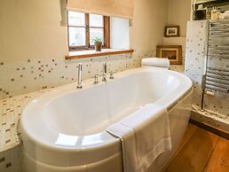 Castle Combe Cottage