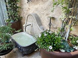 La Cour Carree
