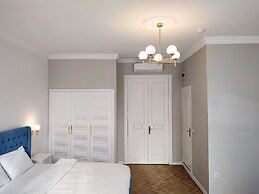 Verna Hotel