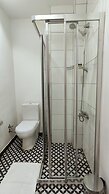 Verna Hotel
