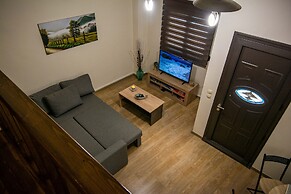 Cozy Flat Attic near Beach & Venetian Port