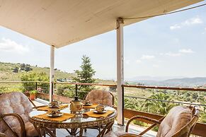 Dream Holidays in a Luxurious Garden Pool Villa