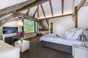 Yard Resort