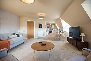 7 The Grange