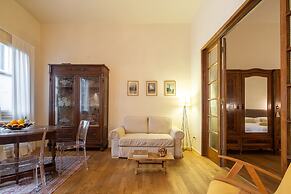 Uffizi Prestige by Mmega