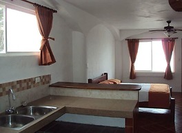 Sundown Beach Hotel