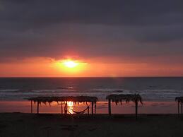 Sundown Beach Hotel