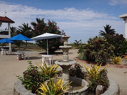 Sundown Beach Hotel