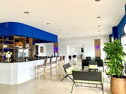 Hotel Eclipse