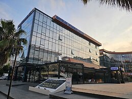 Skyblue Istanbul Hotel