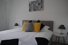 Bellevue Apartment