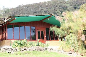 Llactapata Lodge Overlooking MachuPicchu