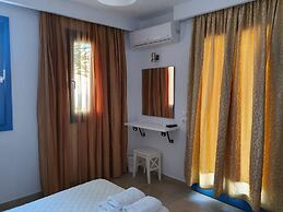 Finiki Villas