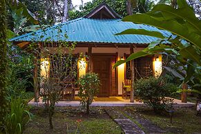 El Nido Jungle Lodge