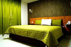 Royal Madero Inn