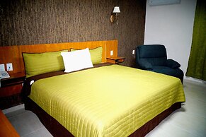 Royal Madero Inn