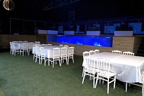 Royal Madero Inn