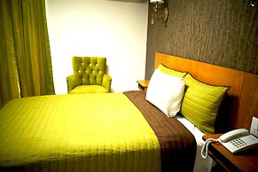 Royal Madero Inn