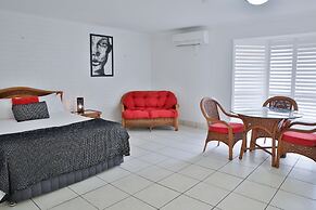 Central Park Motel