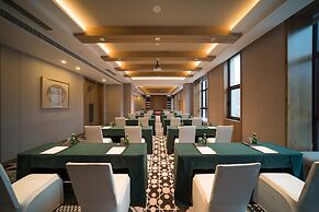 Holiday Inn Jilin Beidahu by IHG