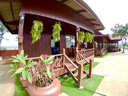 Rattanakvisal Boutique