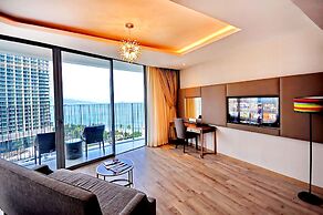 Holi Panorama Condotel