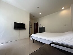 Alley Inn