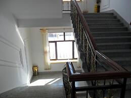Yabuli Manor