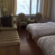 Yabuli Manor
