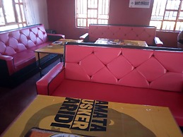 Enkishomi Hotel