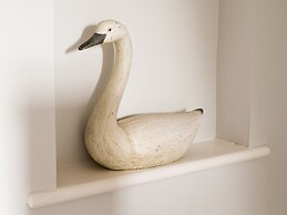 Swan Cottage
