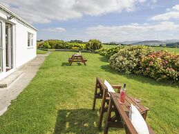 Coed Bolyn Lodge