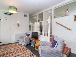 2 Brook Cottages