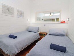 2 Brook Cottages