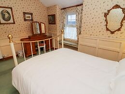 Old Codgers Cottage