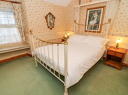 Old Codgers Cottage
