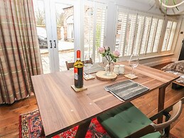 The Cottage @ The Coach House