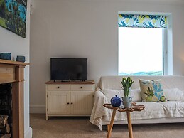 3 Melbury