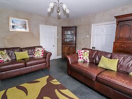Llwyncadfor Farm