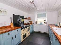 Llwyncadfor Farm
