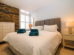 Rock House