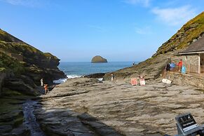 Rock House