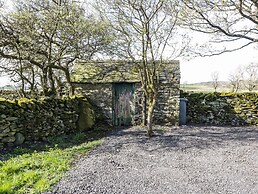5 Ceirnioge Cottages