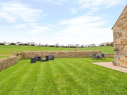 Woodthorpe Cruck Cottage