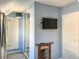 Guinea Cottage