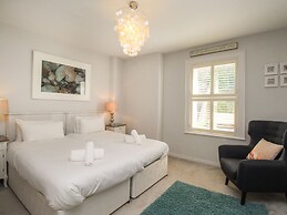 Harbourside House
